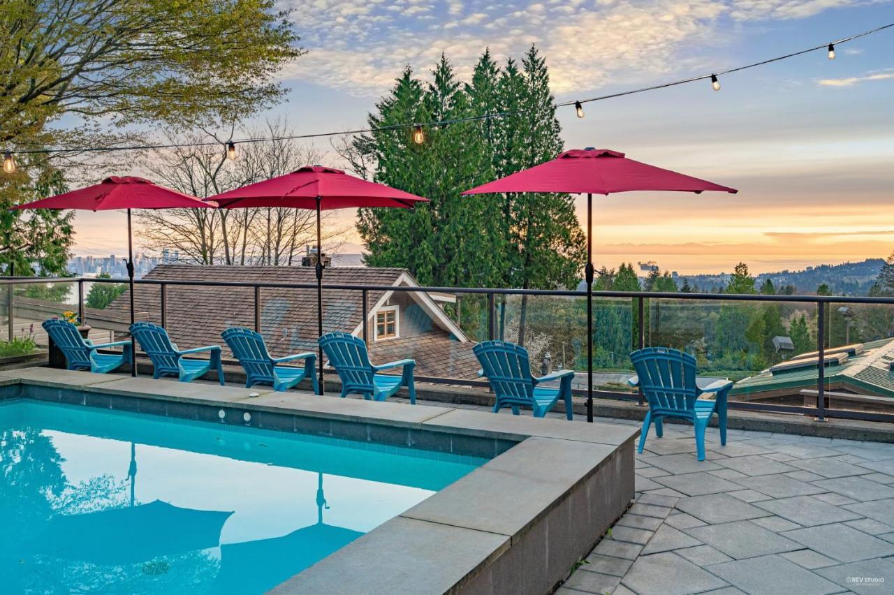 Grouse Cheerful Large Private Bedroom, Bath, Shared Deck, Pool, Hot Tub North Vancouver Eksteriør bilde
